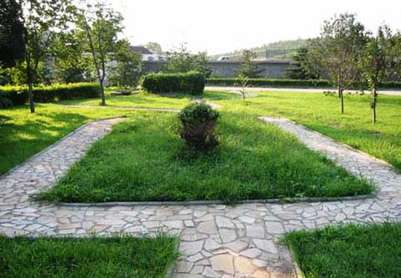 太子峪陵园环境